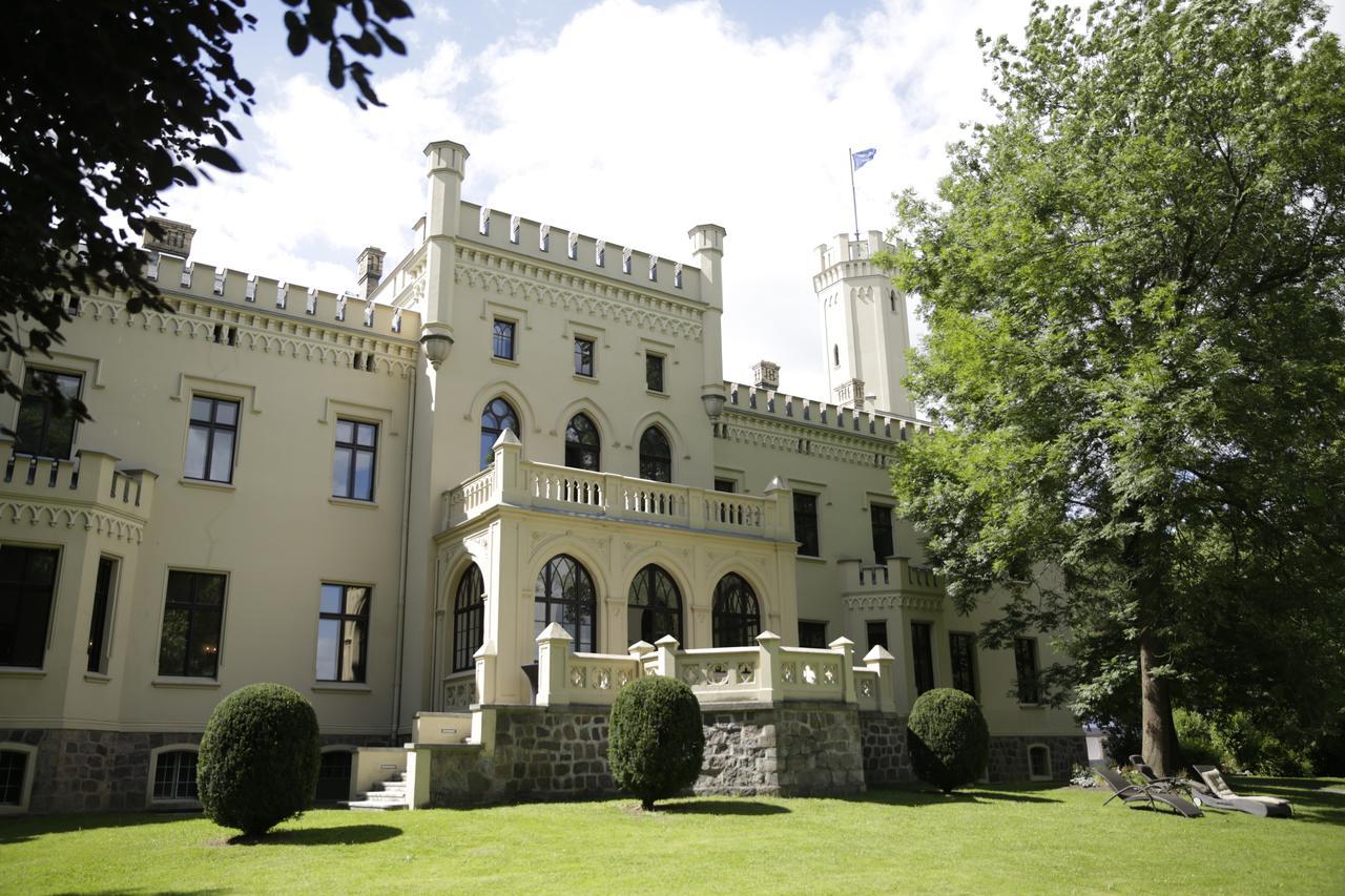Romantik Hotel Schloss Reichenow Ngoại thất bức ảnh