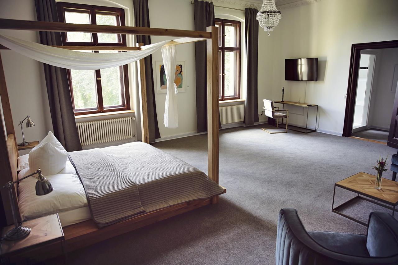 Romantik Hotel Schloss Reichenow Ngoại thất bức ảnh